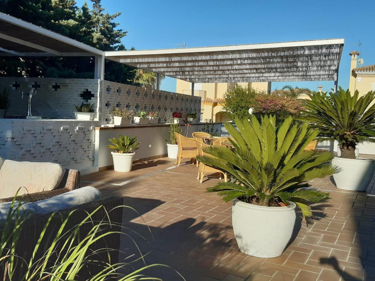 Hotel Marisma Sancti Petri Chiclana de la Frontera Exterior photo